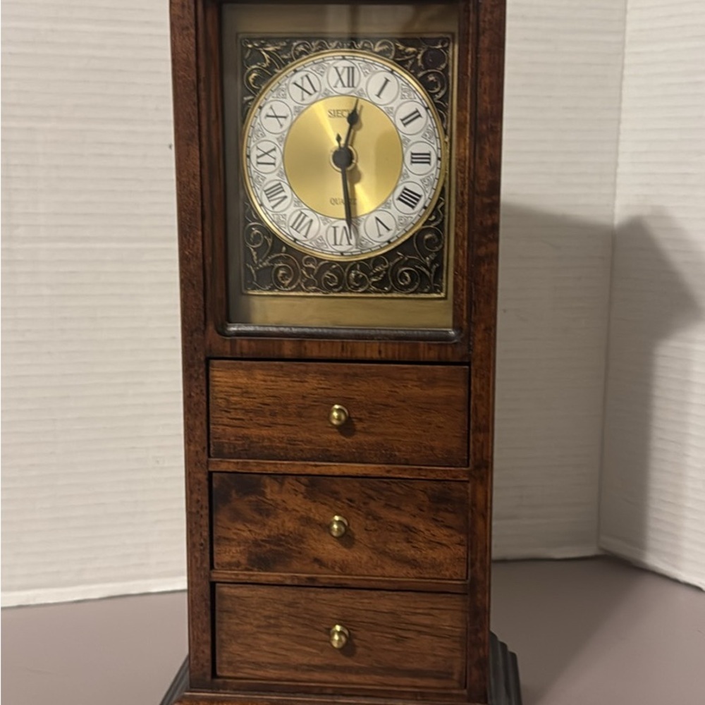 Seicle Quartz Wooden Table Clock with Drawers